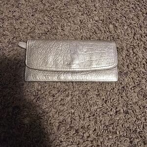 Elegant Silver Women's Clutch